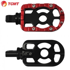 XF2103164-R Black Red 10mm Passenger Foot Pegs Fit For Harley Touring Road King Street Glide